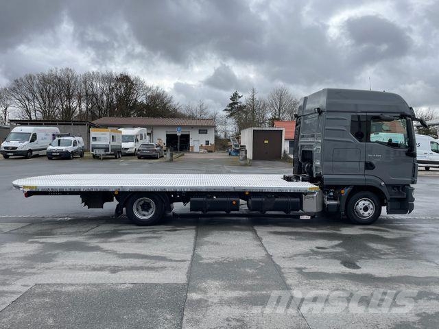 MAN TGL 8.220 Autotransporter/WINCH/AHK/2xBett/EU6d Autotransporter