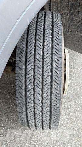 MAN TGM 12.250 DİESEL STROMAGGREGGAT AGGREGGAT 5 X Camion a temperatura controllata