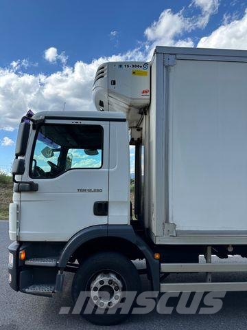 MAN TGM 12.250 DIESEL + STROM AGGREGGAT Camion a temperatura controllata