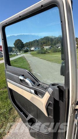 MAN TGM 12.250 DIESEL STROM AGGREGGAT Caminhões com temperatura controlada