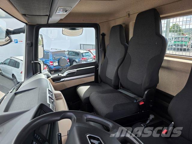 MAN TGM 13.250 4x4 BL Allrad 37.917km Klima 3 Sitze Flatbed/Dropside trucks