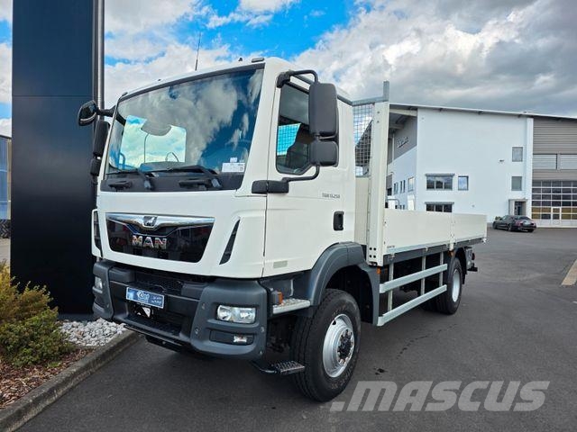 MAN TGM 13.250 4x4 BL Allrad 37.917km Klima 3 Sitze Flatbed/Dropside trucks