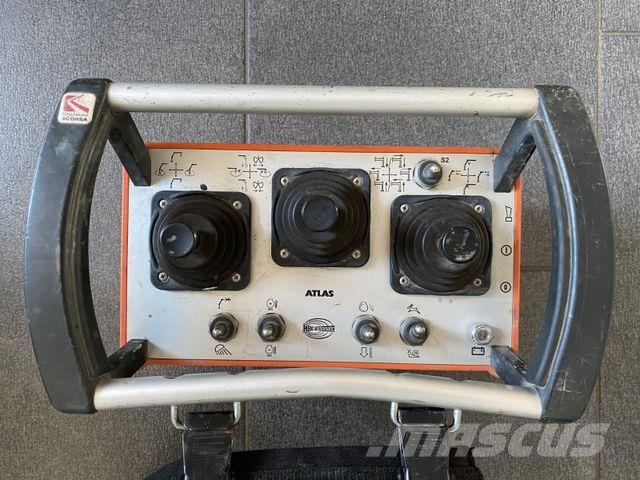 MAN TGM 15.290 DOKA|Atlas AK 75,2*Funk*4x Sitze*Navi Camiones de cama baja