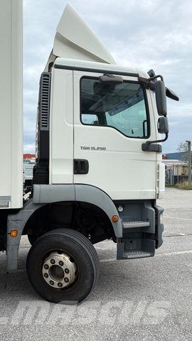 MAN TGM 15.290 EEV Tovornjaki zabojniki