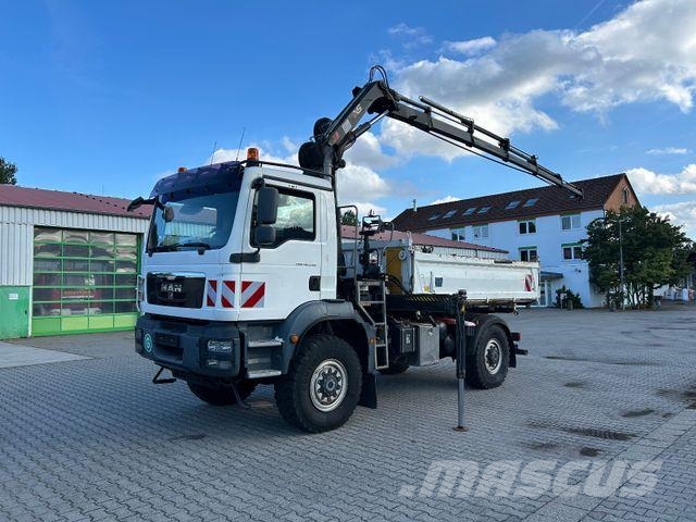 MAN TGM 18.250 BB / 4x4 / Hiab 099 Funk Greifer Tipper trucks