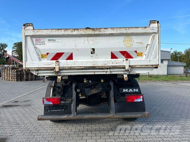 MAN TGM 18.250 BB / 4x4 / Hiab 099 Funk Greifer Tipper trucks
