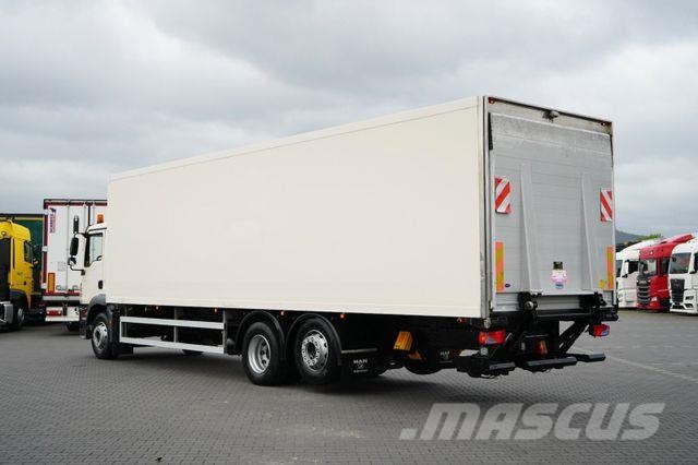 MAN TGM / 26.340 / EURO 5 / CHŁODNIA + WINDA / 24 PA Koelwagens