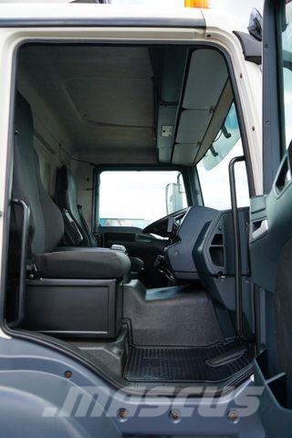 MAN TGM / 26.340 / EURO 5 / CHŁODNIA + WINDA / 24 PA Koelwagens