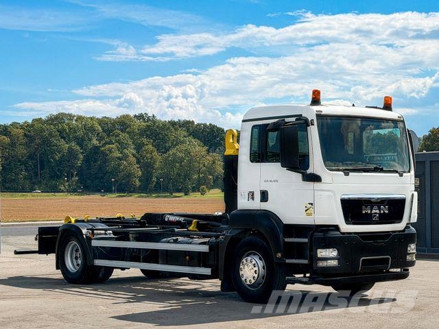 MAN TGS 18.320 Abrollkipper * Top Zustand! Камиони с кран с кука