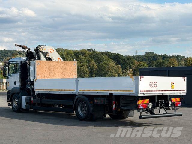 MAN TGS 18.320 * PRITSCHE 7,10 m * PM 40 KRAN/ FUNK! Vlakke laadvloer met kraan