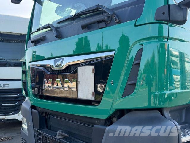 MAN TGS 18.430 BL 4x4 (kardan) TÜV + Service neu E6d Vlačilci