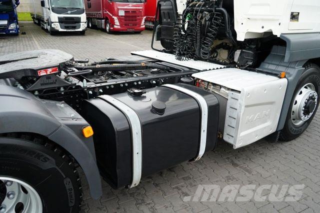 MAN TGS / 18.460 / EURO 6 / ACC / 4 X 4 / HYDRAULIKA Nyergesvontatók