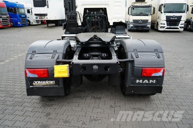 MAN TGS / 18.460 / EURO 6 / ACC / 4 X 4 / HYDRAULIKA Nyergesvontatók