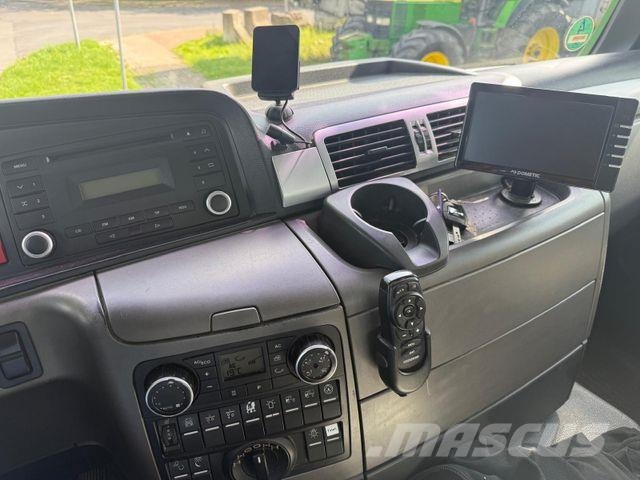 MAN TGS 18480 4x4 Sattelzugmaschine Vetopöytäautot