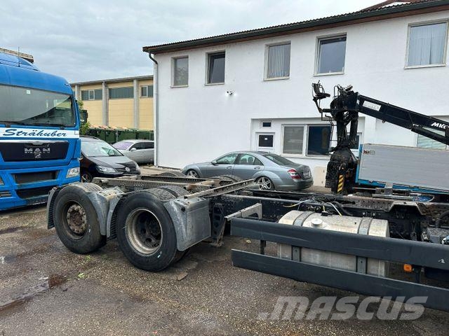 MAN TGS 26.320 Camiones con chasís y cabina