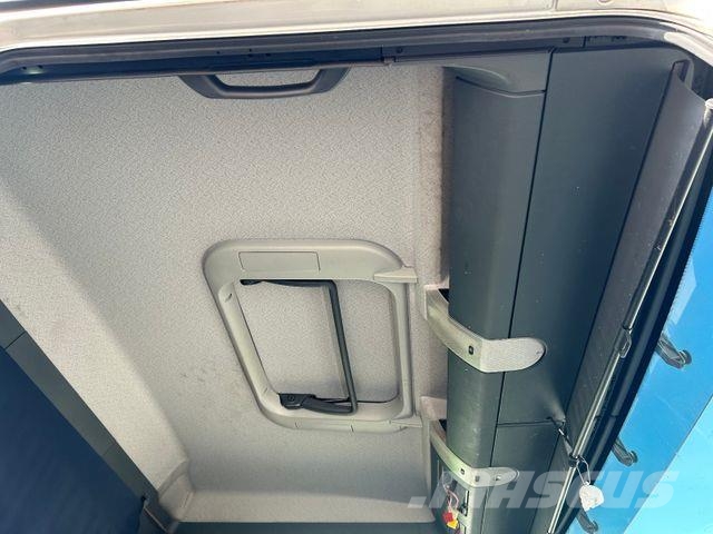 MAN TGS 26.320 / 6x2-4 / Lift Lenkachse / Euro 6 Pritschenwagen/Pritschenwagen mit Seitenklappe