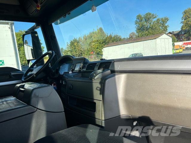 MAN TGS 26.320 / 6x2-4 / Lift Lenkachse / Euro 6 Pritschenwagen/Pritschenwagen mit Seitenklappe