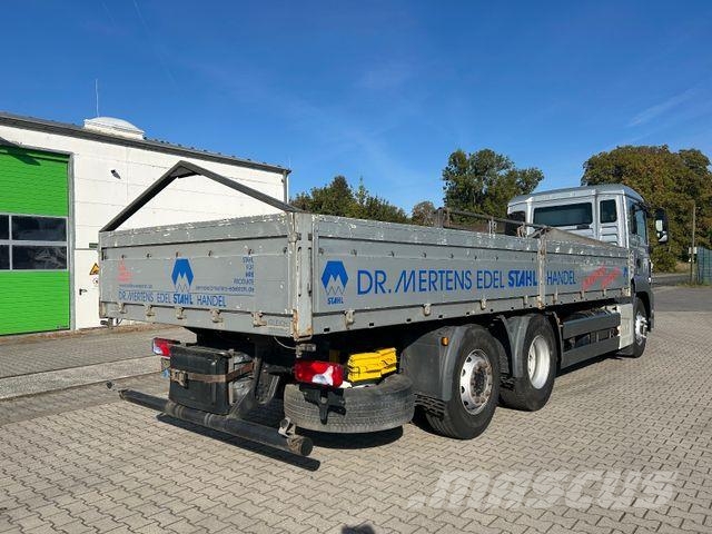 MAN TGS 26.320 / 6x2-4 / Lift Lenkachse / Euro 6 Pritschenwagen/Pritschenwagen mit Seitenklappe