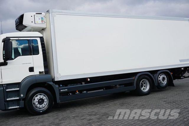 MAN TGS / 26.360 / EURO 6 / CHŁODNIA + WINDA / 20 PA Hűtős