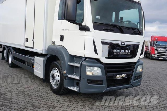 MAN TGS / 26.360 / EURO 6 / CHŁODNIA + WINDA / 20 PA Hűtős