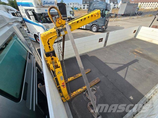 MAN TGS 26.360 * HYVA-KRAN * 12.8M * FERNBEDIENUNG شاحنات الرافعات