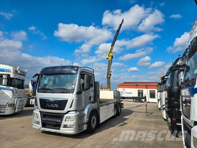 MAN TGS 26.360 * HYVA-KRAN * 12.8M * FERNBEDIENUNG شاحنات الرافعات
