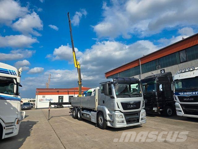 MAN TGS 26.360 * HYVA-KRAN * 12.8M * FERNBEDIENUNG شاحنات الرافعات