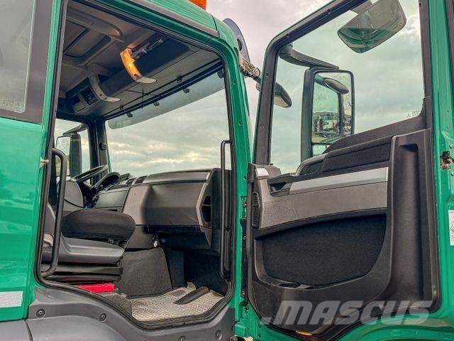 MAN TGS 26.360* KIPPER 4,90 * 6x6 * TOPZUSTAND Самоскиди