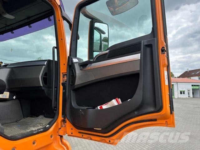 MAN TGS 26.400 / 6x4 / BLATT BLATT / VDL Absetzkipper