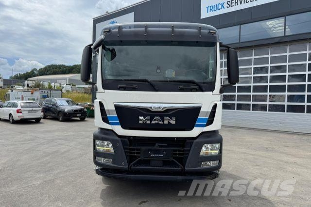 MAN TGS 26.440 6x2 شاحنات بمقصورة وهيكل
