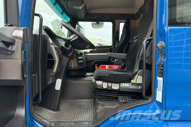 MAN TGS 26.440 6x2 Lastbil - Gardin