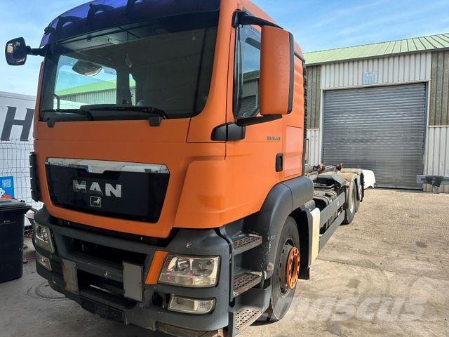 MAN TGS 26.440 6X2 RETARDER LIFT LENK ACHSE Chassis met cabine