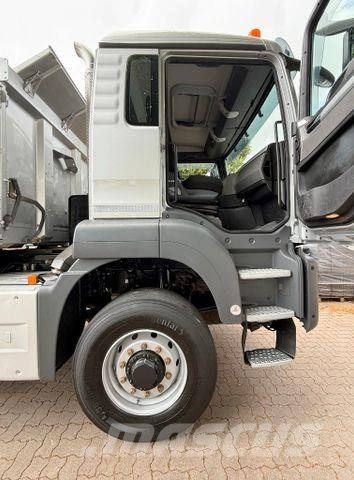 MAN TGS 26.440 - abnehmbarer Heckkran - 6x6 - EURO6 Tipper trucks