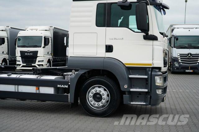 MAN TGS / 26.440 / E 5 / RETARDER / PEŁNY ADR / BDF Camiones con chasís y cabina
