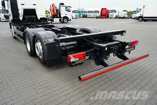MAN TGS / 26.440 / E 5 / RETARDER / PEŁNY ADR / BDF Camiones con chasís y cabina