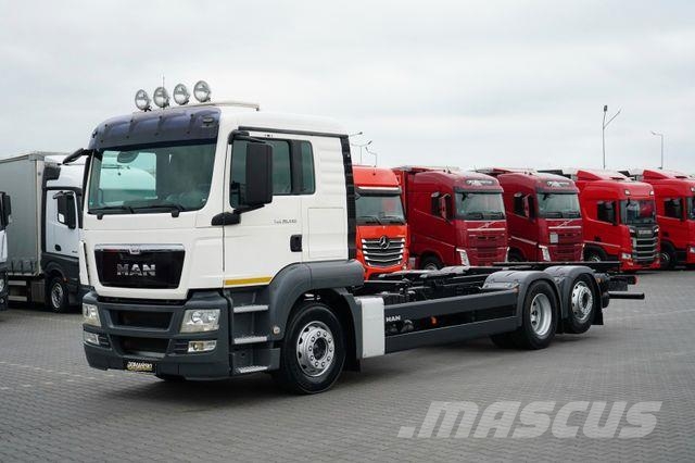MAN TGS / 26.440 / E 5 / RETARDER / PEŁNY ADR / BDF Camiones con chasís y cabina