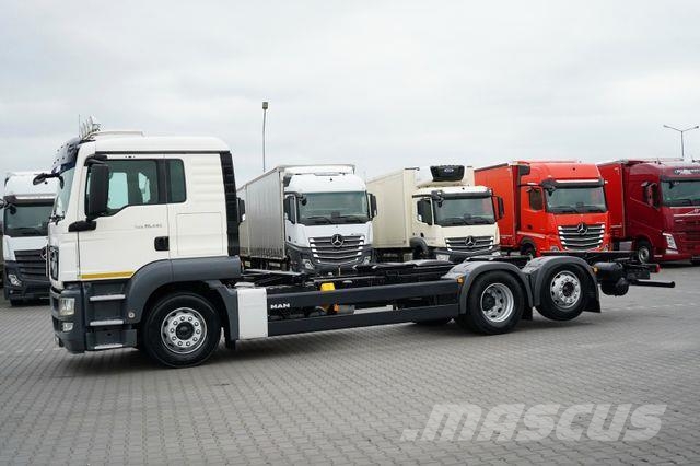 MAN TGS / 26.440 / E 5 / RETARDER / PEŁNY ADR / BDF Camiones con chasís y cabina