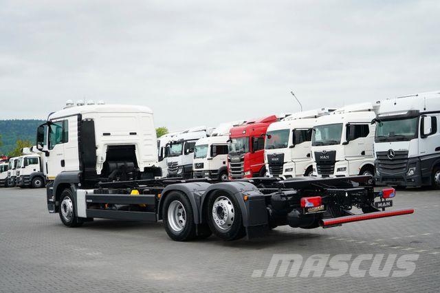 MAN TGS / 26.440 / E 5 / RETARDER / PEŁNY ADR / BDF Camiones con chasís y cabina