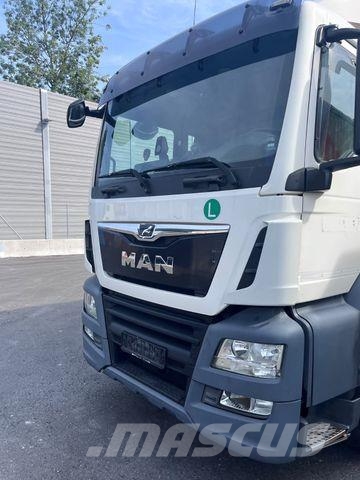 MAN TGS 26.460 KÜHLKOFFER MIT ANHÄNGER شاحنات بدرجة حرارة قابلة للضبط