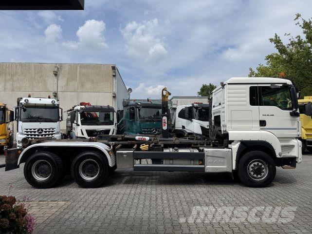 MAN TGS 26.480 6X6H Haken Камиони с кран с кука