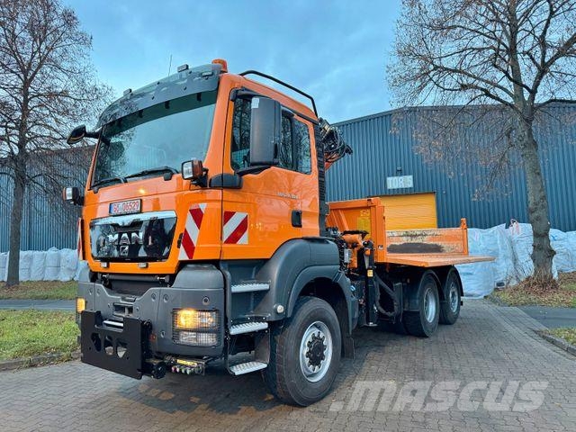 MAN TGS 28.360 - 6x4 - 1. Hand - Kipper - Kran Camiones grúa