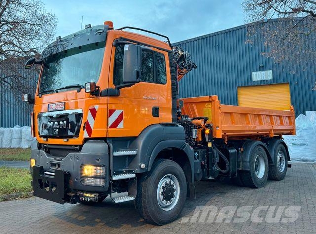 MAN TGS 28.360 - 6x4 - 1. Hand - Kipper - Kran Camiones grúa