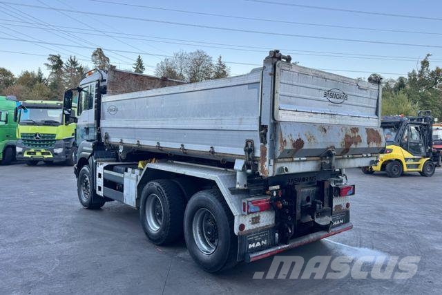 MAN TGS 33.480 6x4 Camion benne