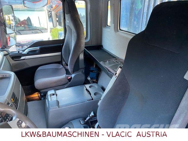 MAN TGS 33.480 6x6Holztransporter mit Kran Palfinger Timber trucks