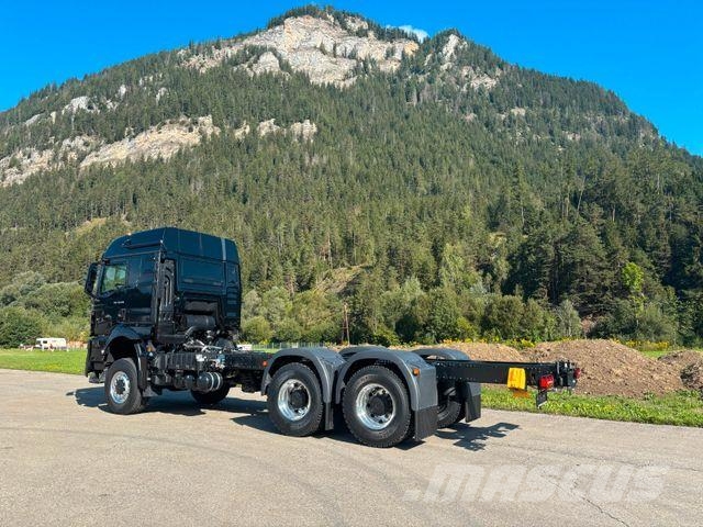 MAN TGS 33.540 Camiones chasis