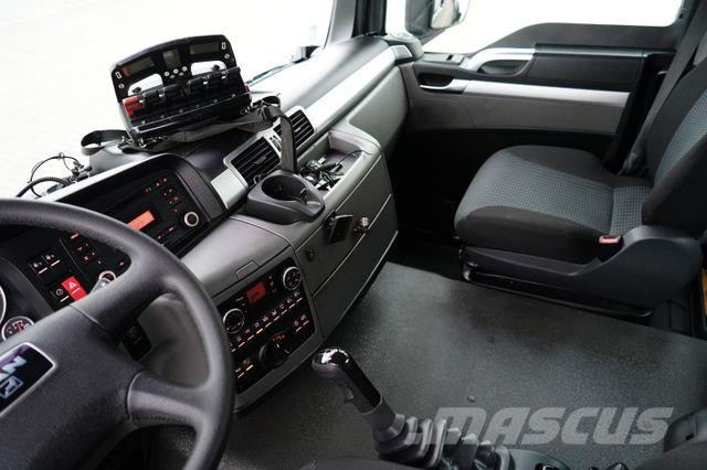 MAN TGS / 35.360 / 8 X 4 / E 5 / SKRZYNIOWY + HDS / Camion plateau ridelle avec grue