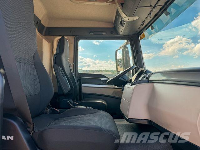 MAN TGS 35.360 * Abschleppwagen 8,10 m * KRAN/ FUNK! Żurawie samochodowe