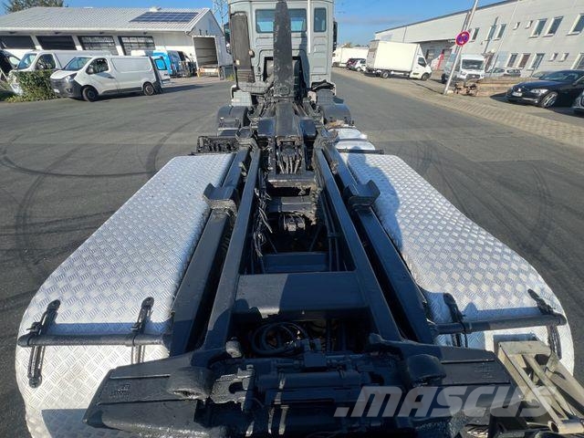 MAN TGS 35.400 8x4 Abrollkipper/HIAB/MULTILIFT-XR26Z Hook lift trucks