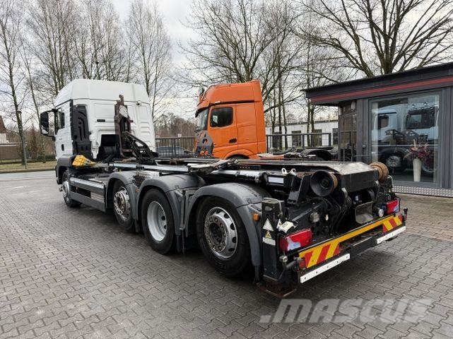 MAN TGS 35.420 8X2-6 Haken/ Silo M-TEC HLS 20 Camiones elevadores de gancho