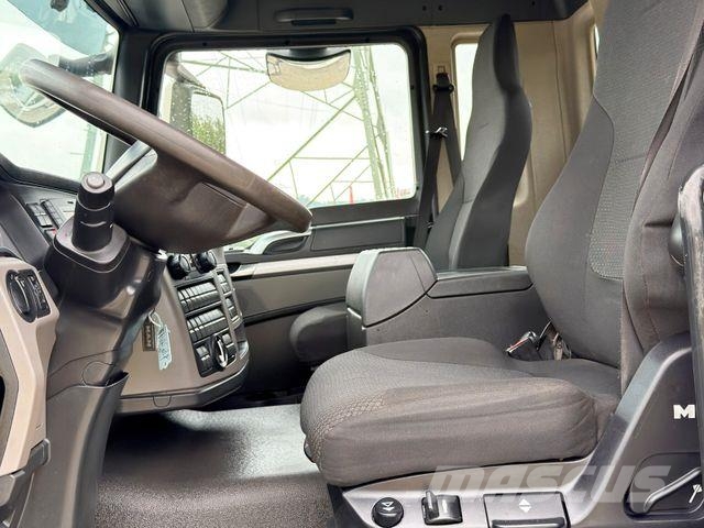 MAN TGS 35.420 * ABROLLKIPPER * 8x4 * TOPZUSTAND Camiones polibrazo